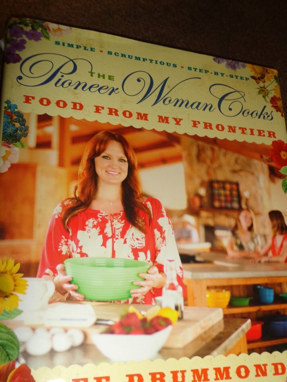 Cookbook Hardcover The Pioneer Woman Cooks Colored Photography 292 Pgs.